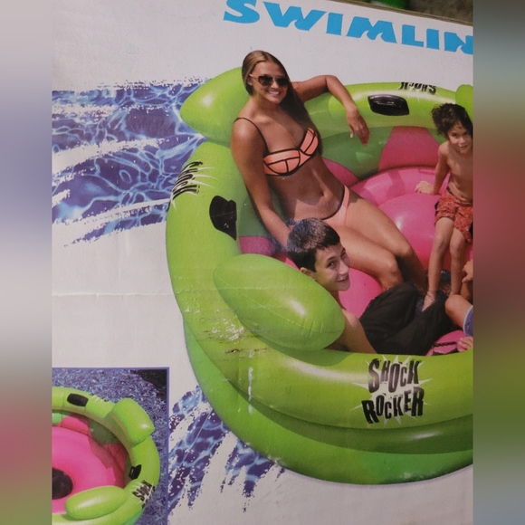 Swimline Shock Rocker Inflatable Pool Habitat - Picture 2 of 5